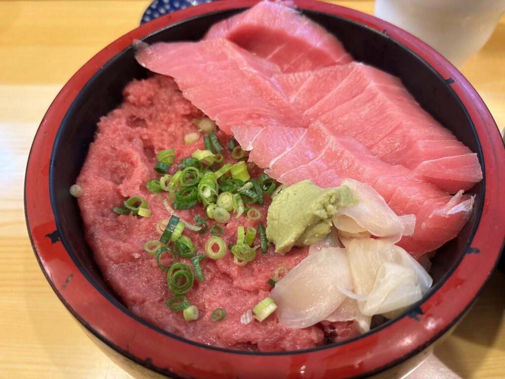 JR常磐線三河島駅の大和水産　ネギトロ中トロ丼